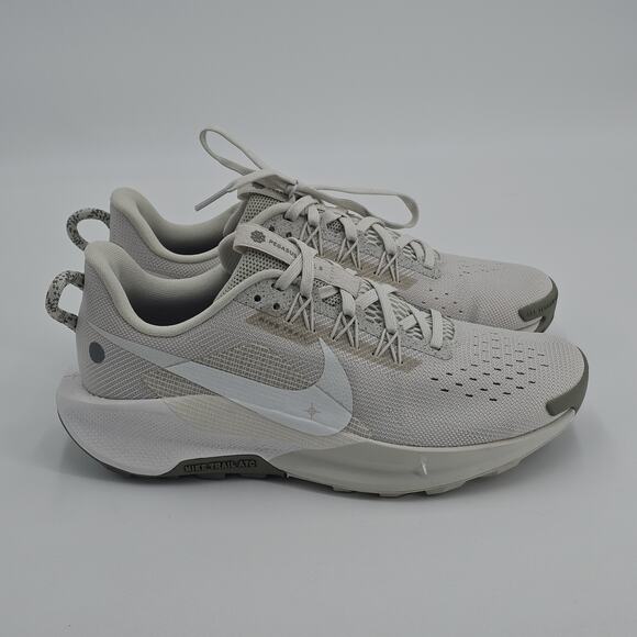 NEW Nike Womens 8 ReactX Pegasus Trail 5 Bone Army Green Running Shoes - Picture 2 of 16